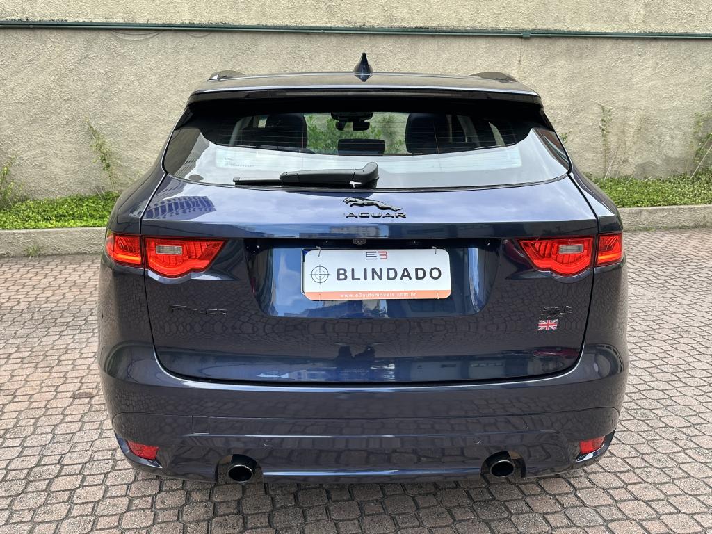 JAGUAR F-Pace - Foto