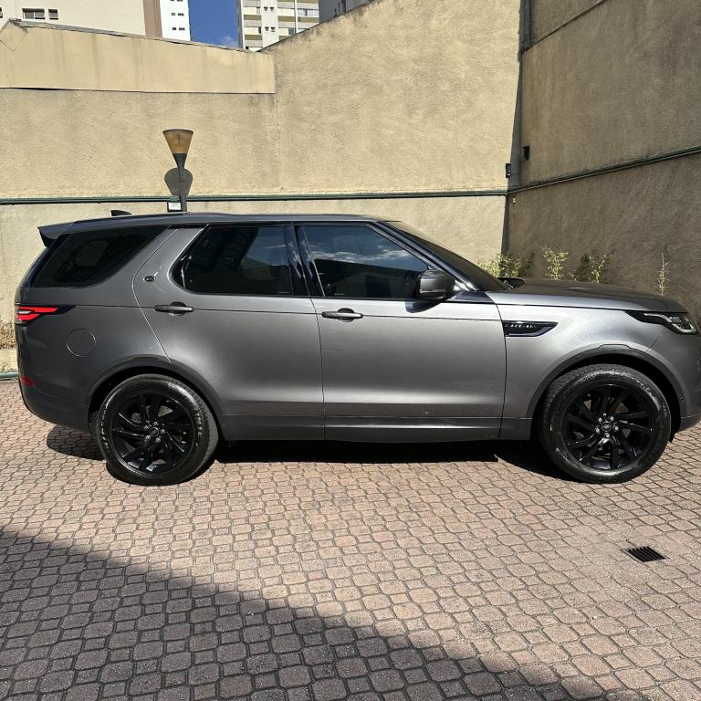 LAND ROVER Discovery - Foto