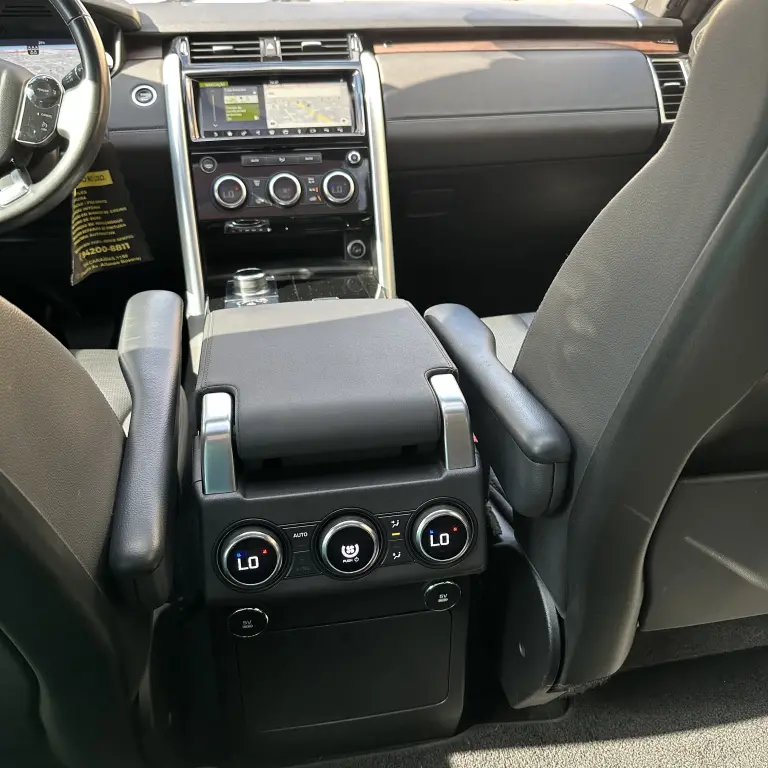 LAND ROVER Discovery - Foto