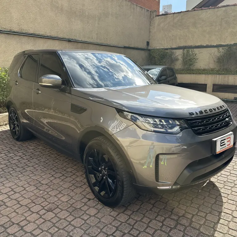 LAND ROVER Discovery - Foto