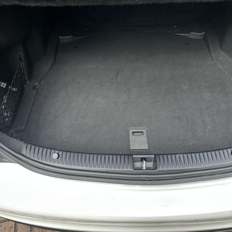 MERCEDES-BENZ C 200 - Foto