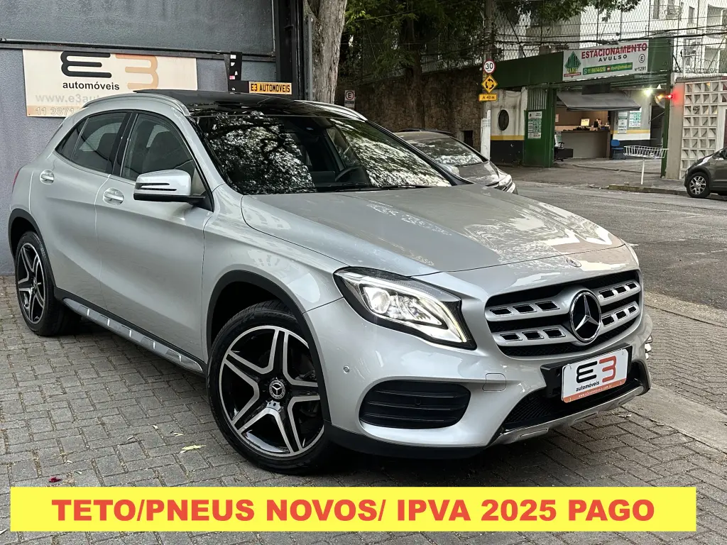 MERCEDES-BENZ GLA 250 - Foto