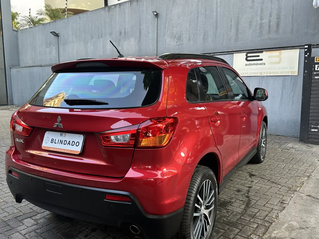 MITSUBISHI ASX - Foto