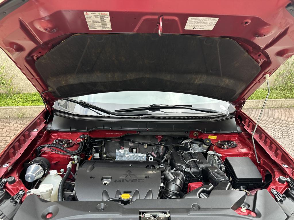 MITSUBISHI ASX - Foto