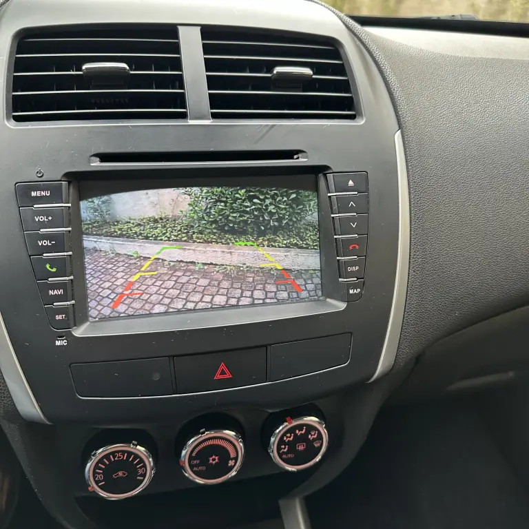 MITSUBISHI ASX - Foto