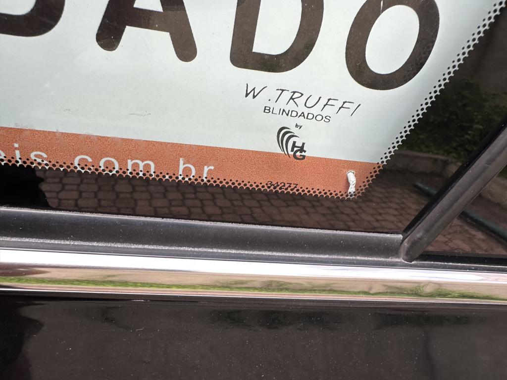 MITSUBISHI Outlander - Foto