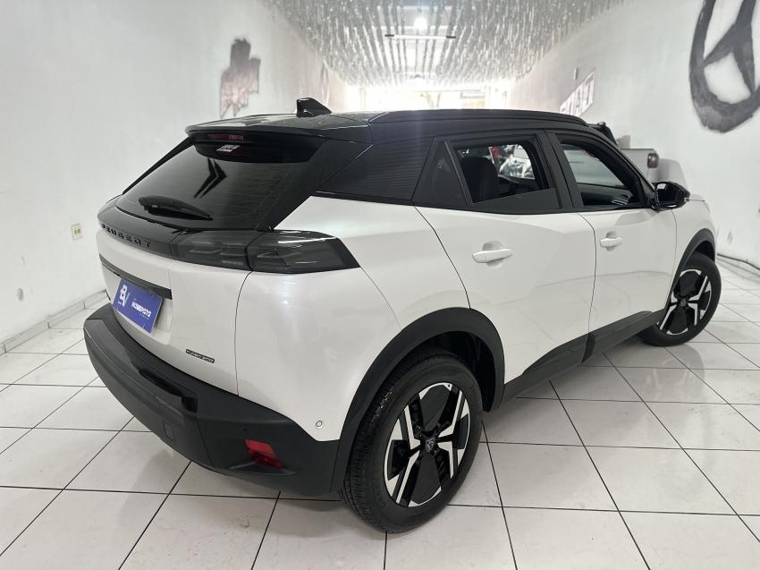 PEUGEOT 2008 - Foto
