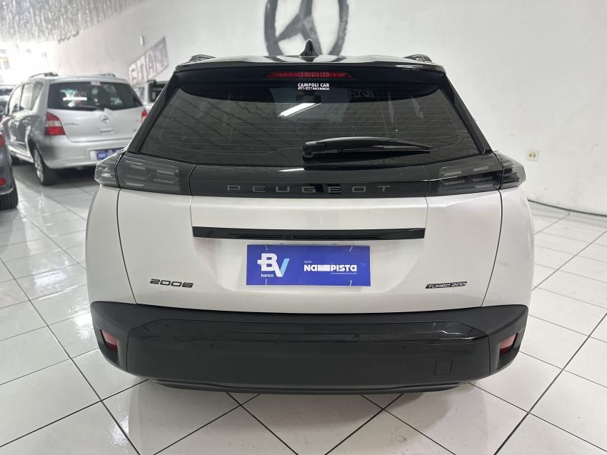 PEUGEOT 2008 - Foto