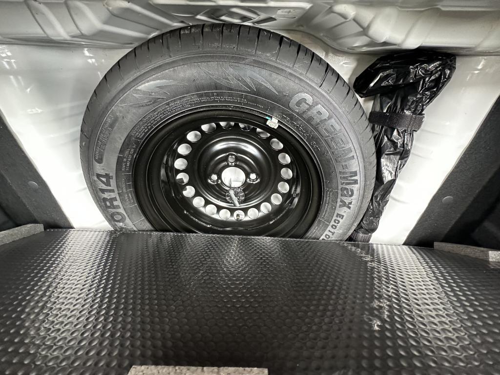 RENAULT Kwid - Miniatura