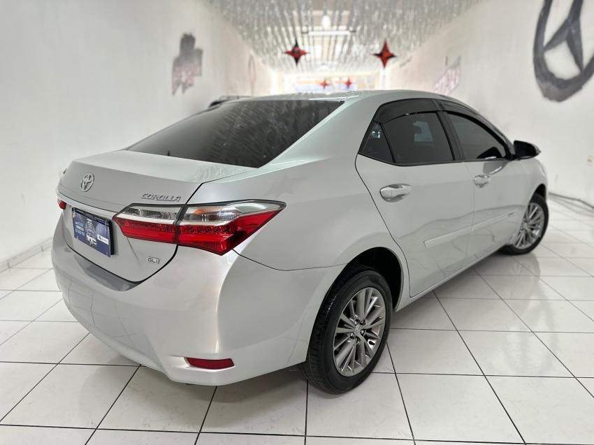 TOYOTA Corolla - Foto