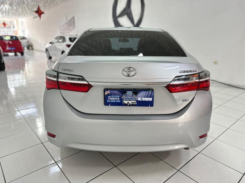 TOYOTA Corolla - Foto