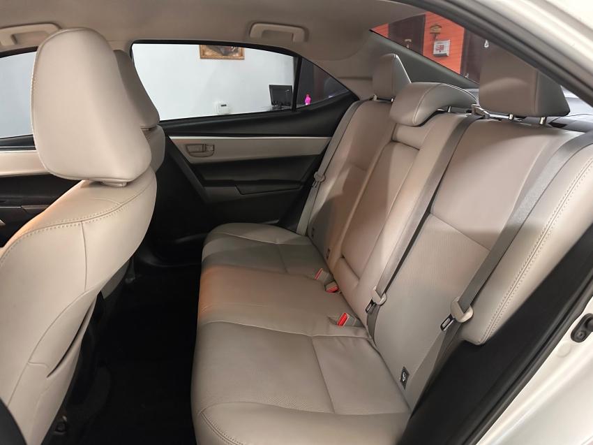 TOYOTA Corolla - Foto