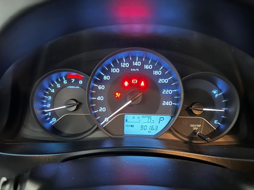 TOYOTA Corolla - Foto