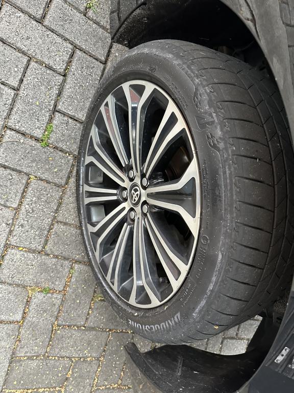 TOYOTA Corolla - Foto