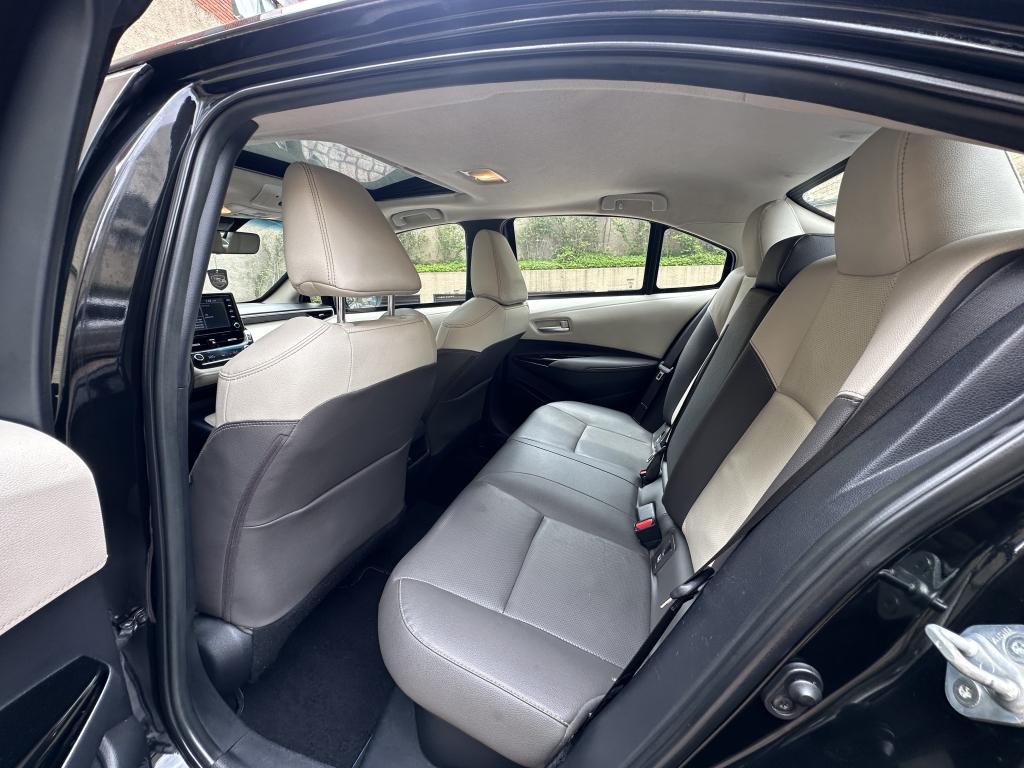 TOYOTA Corolla - Foto