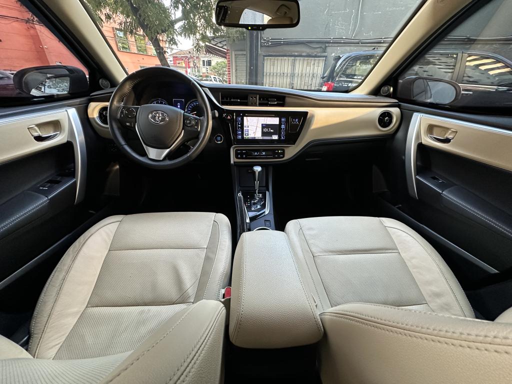 TOYOTA Corolla - Foto