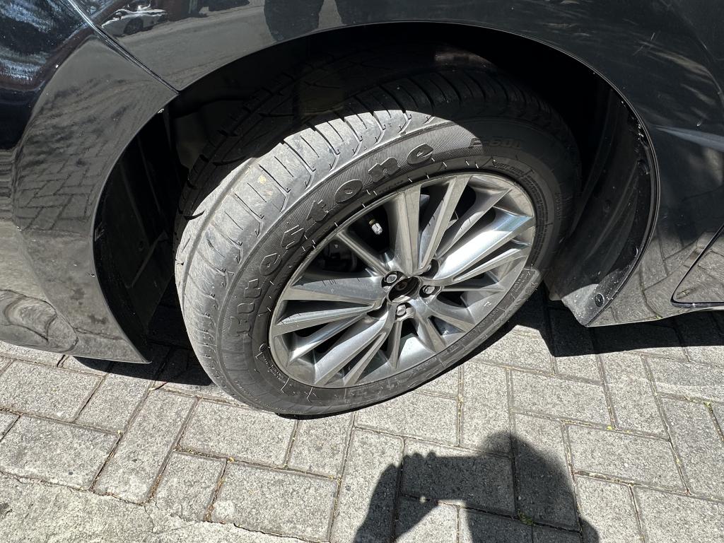 TOYOTA Corolla - Foto