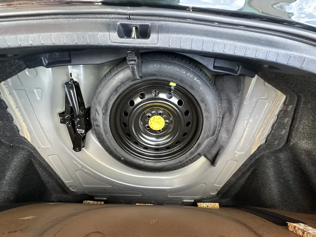 TOYOTA Corolla - Foto