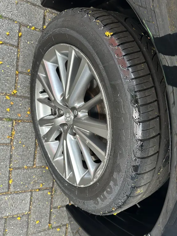 TOYOTA Corolla - Foto