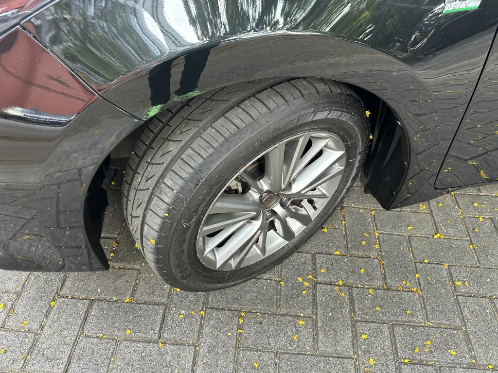 TOYOTA Corolla - Foto