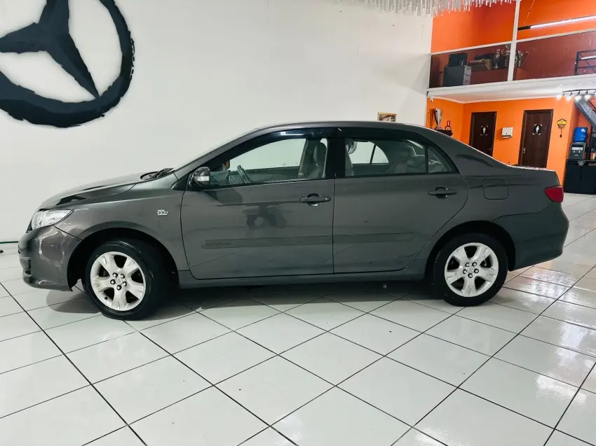 TOYOTA Corolla - Foto