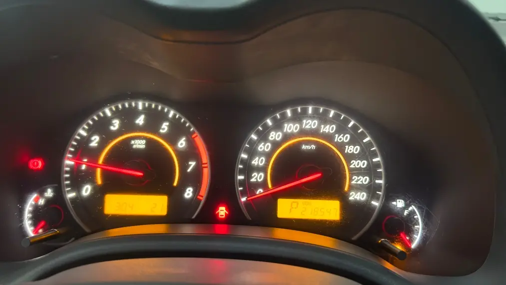 TOYOTA Corolla - Foto
