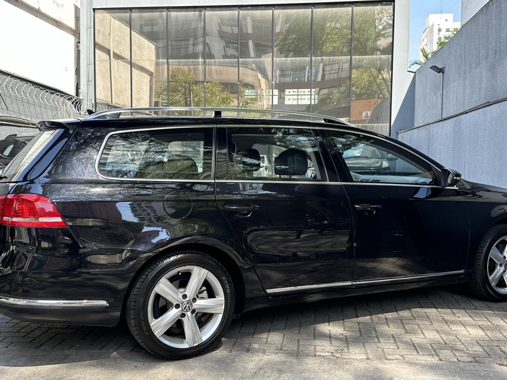 VOLKSWAGEN Passat Variant - Foto