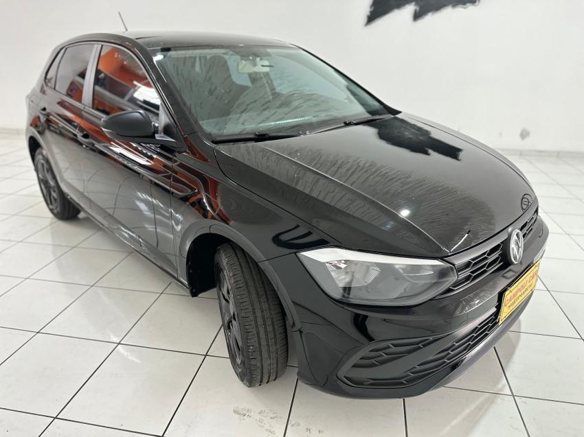VOLKSWAGEN Polo Hatch - Foto