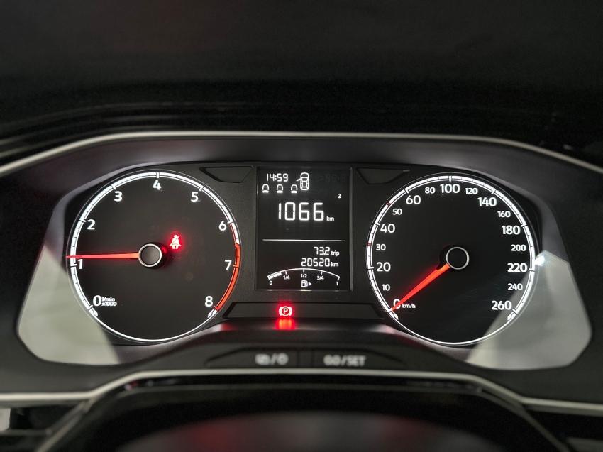 VOLKSWAGEN Polo Hatch - Foto