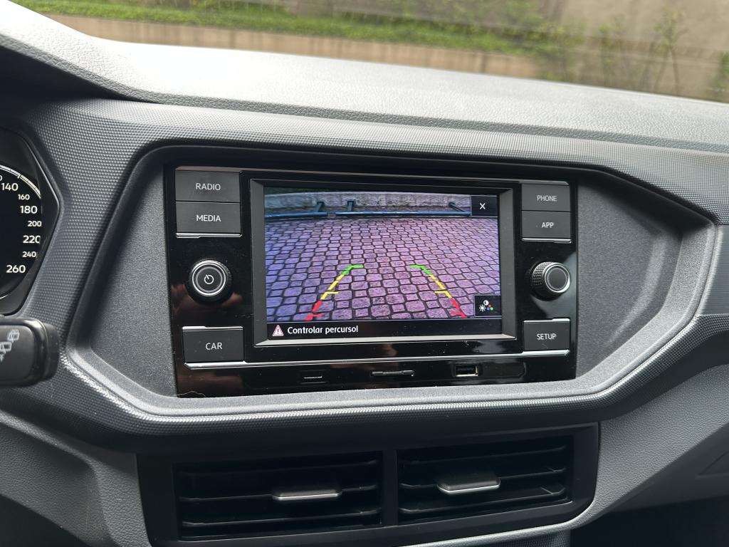 VOLKSWAGEN T-Cross - Foto