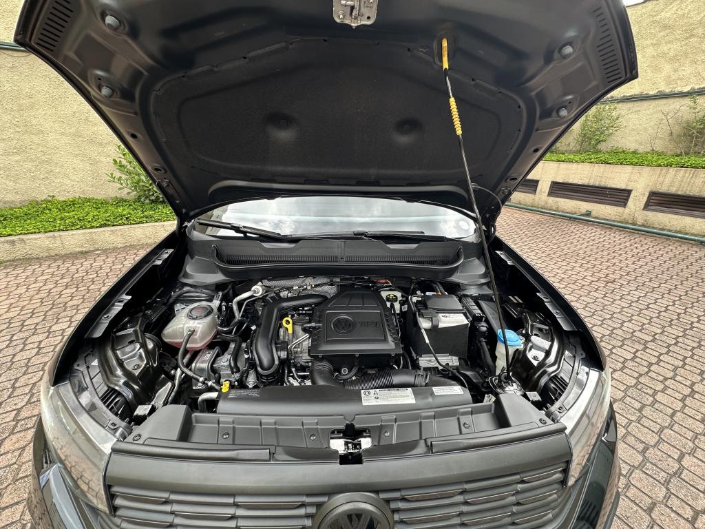 VOLKSWAGEN T-Cross - Foto