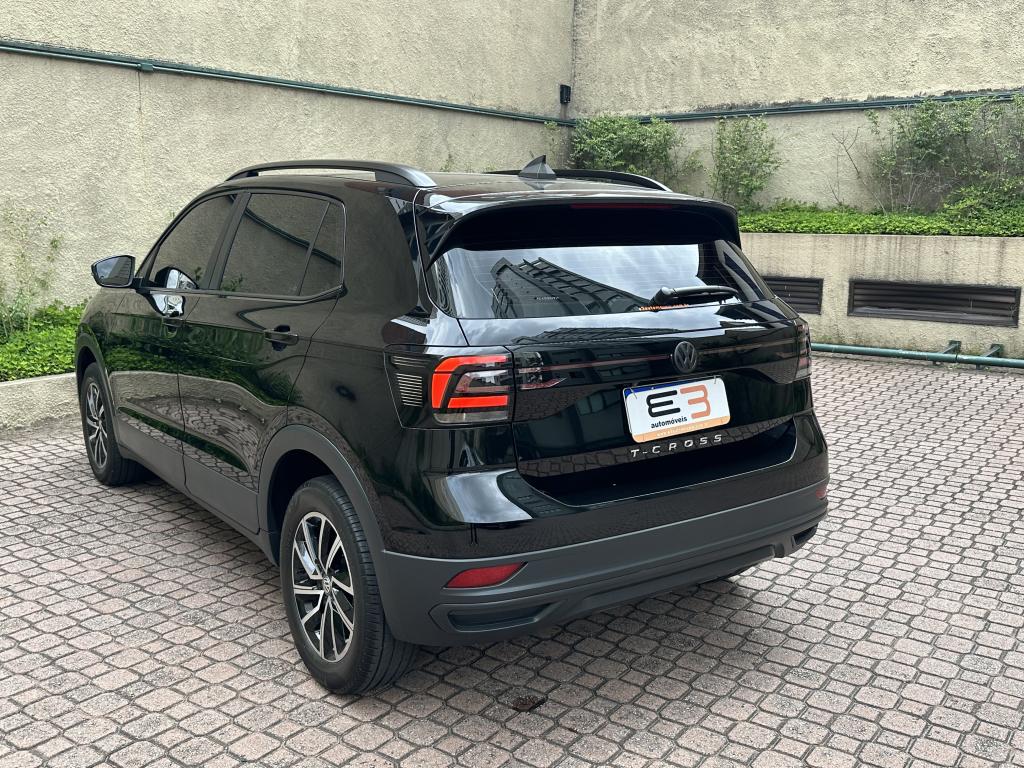 VOLKSWAGEN T-Cross - Foto