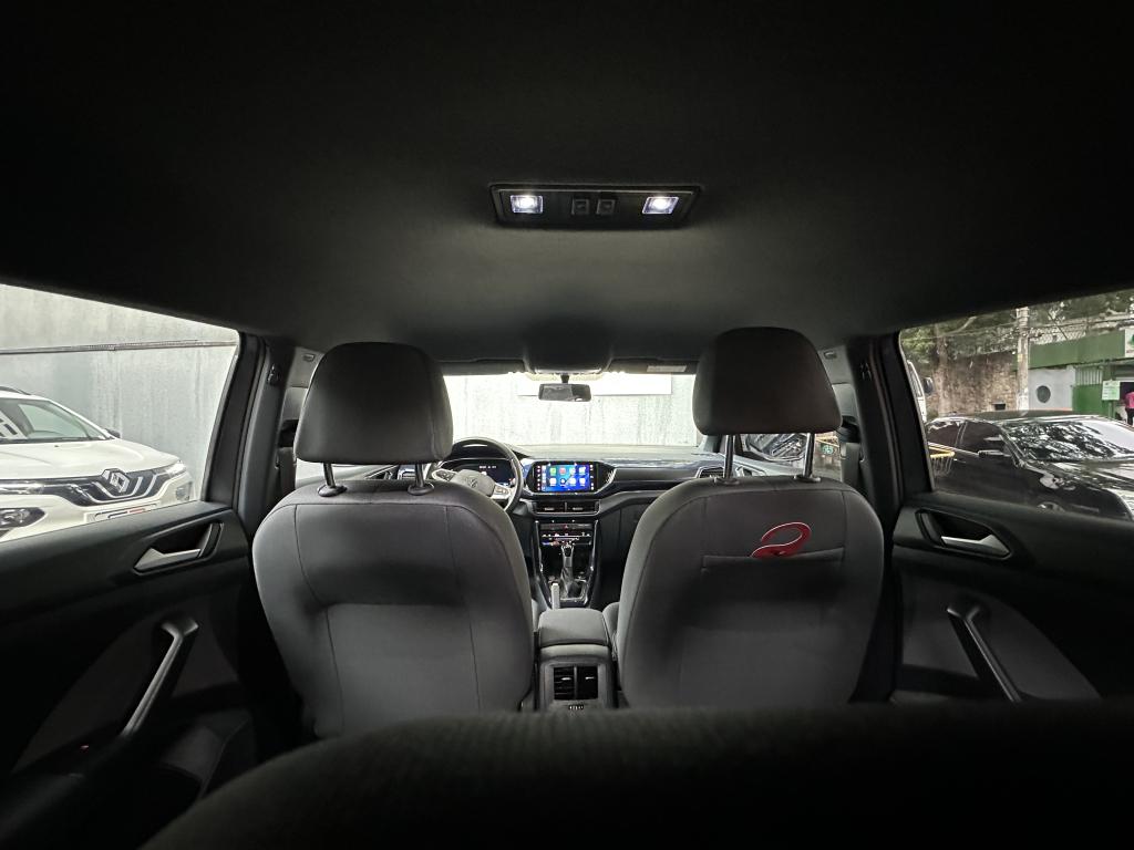 VOLKSWAGEN T-Cross - Foto