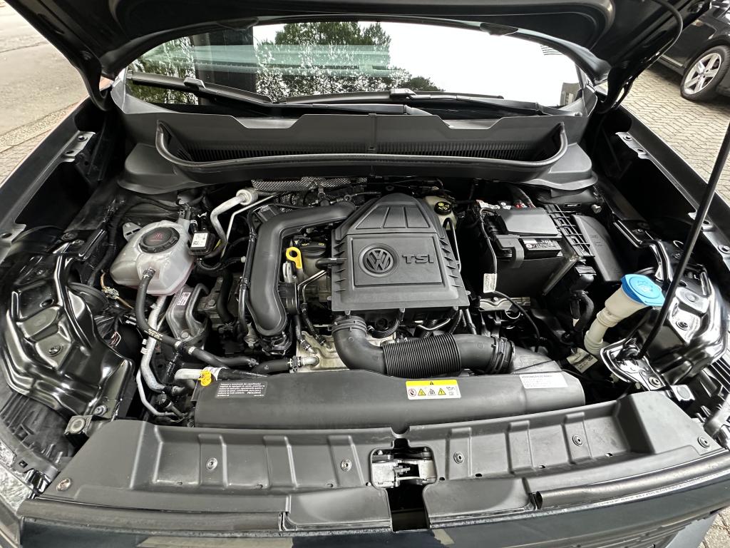 VOLKSWAGEN T-Cross - Foto