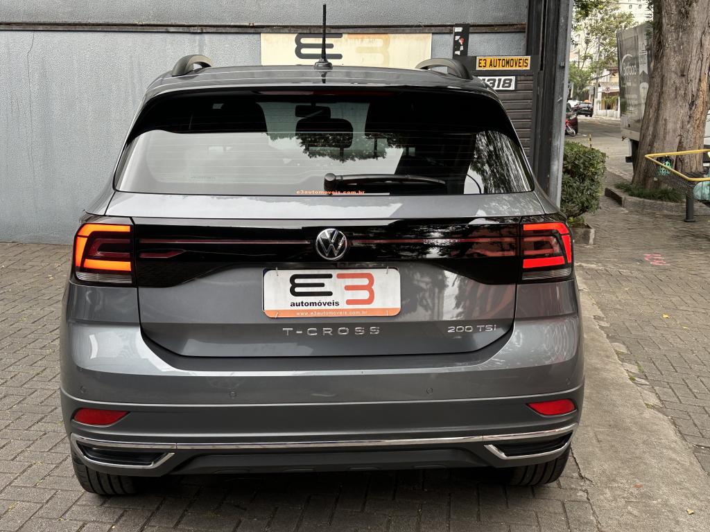 VOLKSWAGEN T-Cross - Foto
