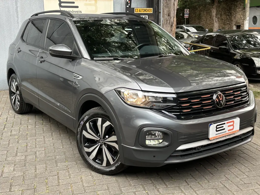 VOLKSWAGEN T-Cross - Foto