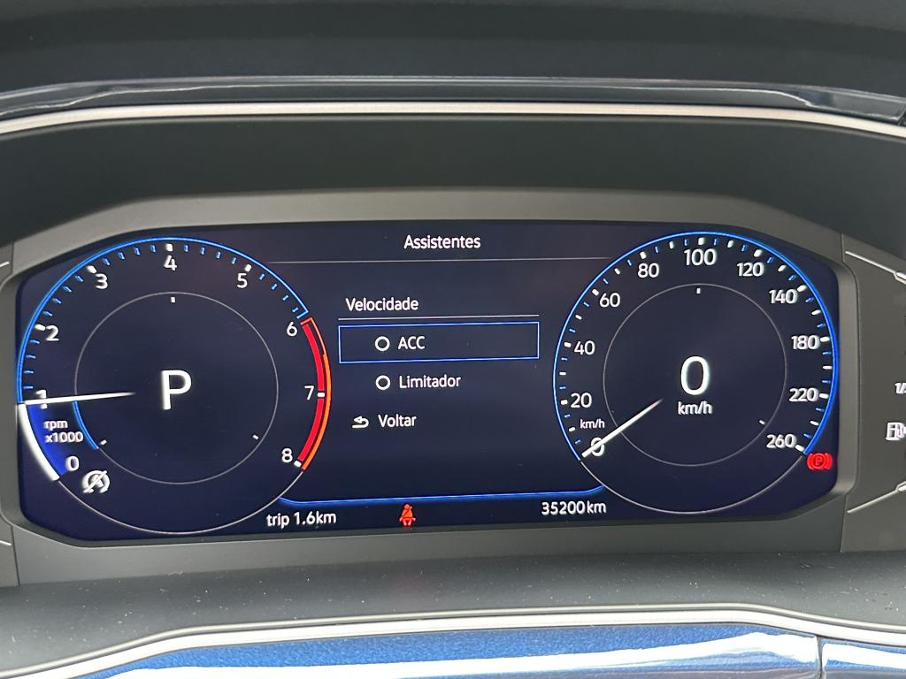 VOLKSWAGEN T-Cross - Foto