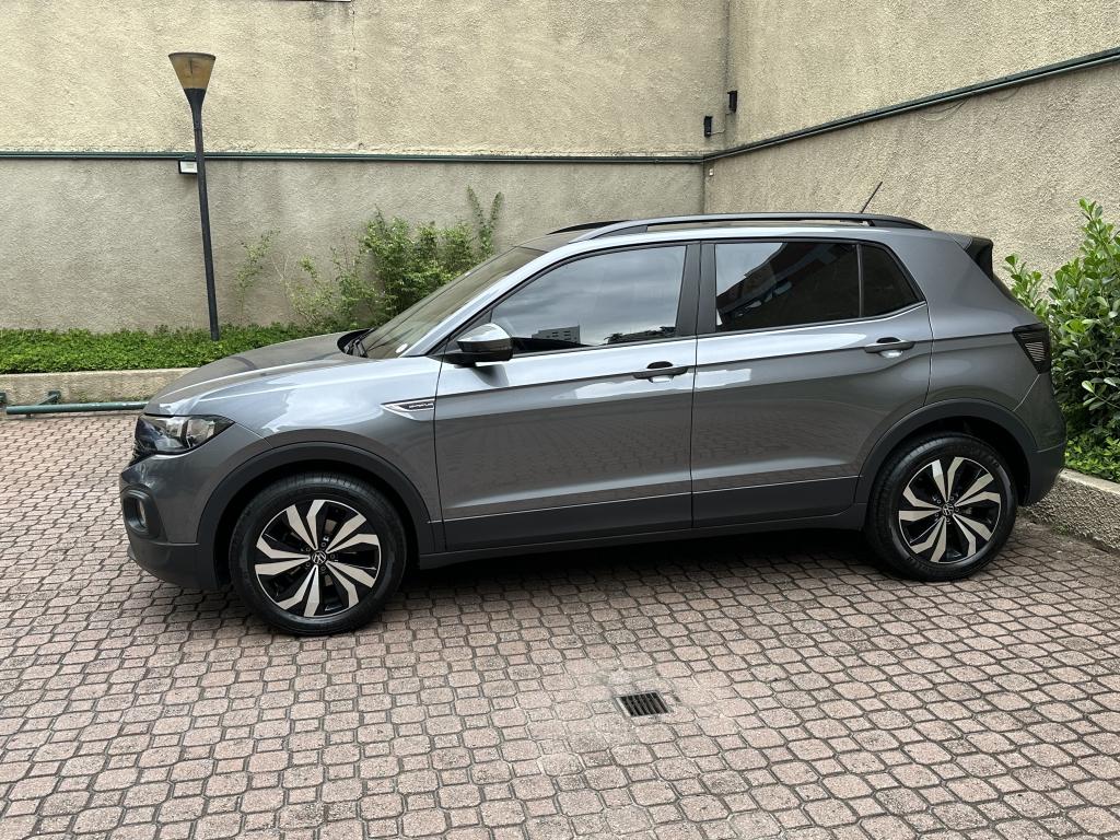 VOLKSWAGEN T-Cross - Foto