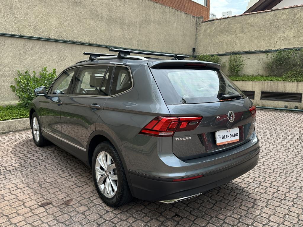 VOLKSWAGEN Tiguan - Foto