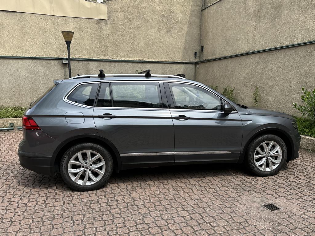 VOLKSWAGEN Tiguan - Foto