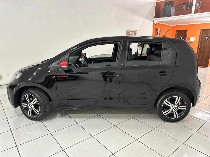 VOLKSWAGEN UP - Foto