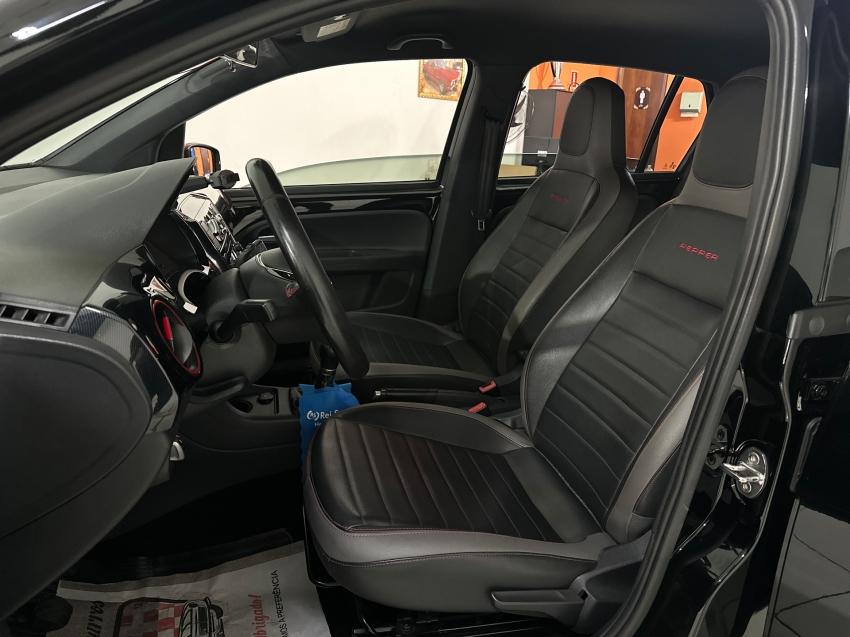 VOLKSWAGEN UP - Foto