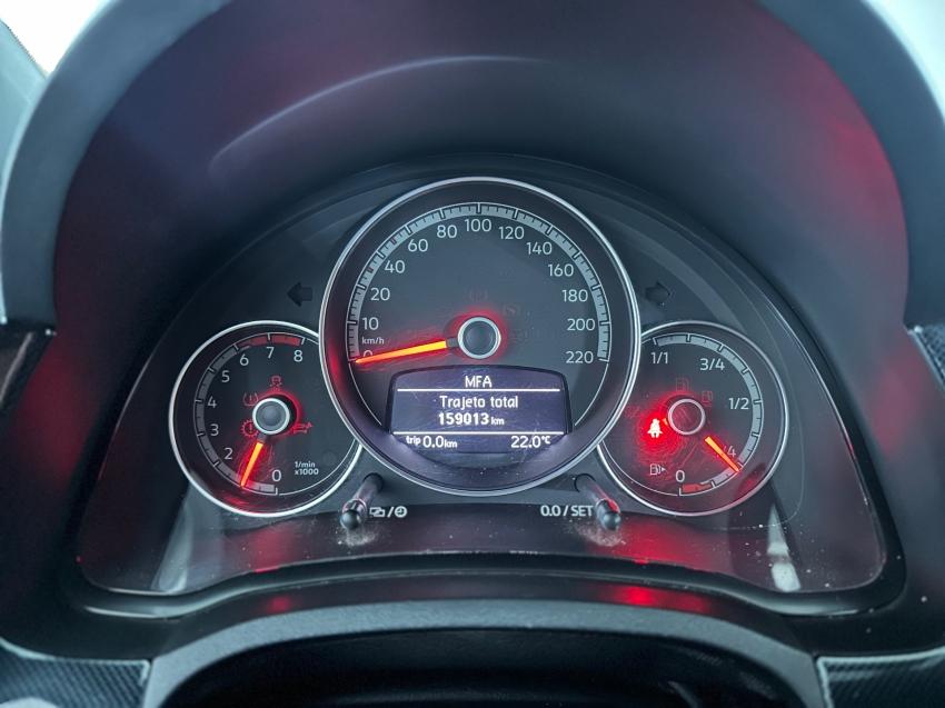 VOLKSWAGEN UP - Foto