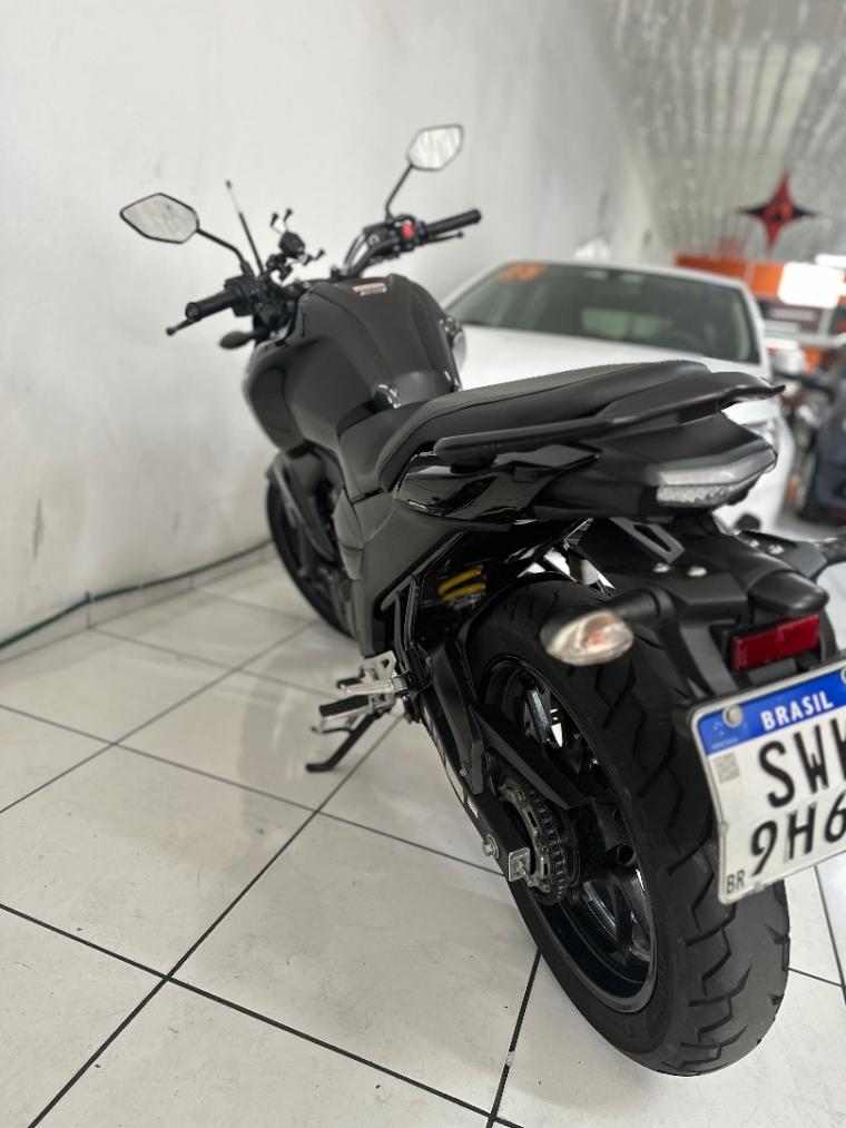 YAMAHA FZ 15 Fazer - Foto