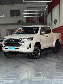TOYOTA Hilux Caminhonete 2.8 16V SRX 4X4 DIESEL CABINE DUPLA AUTOMÁTICO