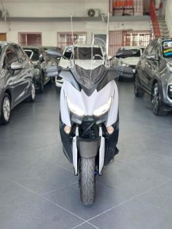 YAMAHA XMax 250 