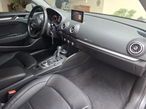AUDI A3 Sedan 1.4 16V 4P TFSI ATTRACTION AUTOM�TICO, Foto 4