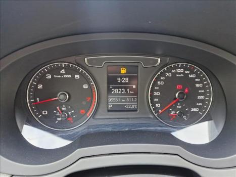 AUDI Q3 1.4 4P TFSI FLEX ATTRACTION PLUS S-TRONIC AUTOM�TICO, Foto 16