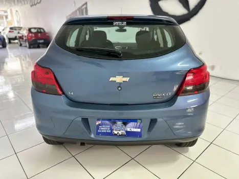 CHEVROLET Onix Hatch 1.4 4P FLEX LT, Foto 4