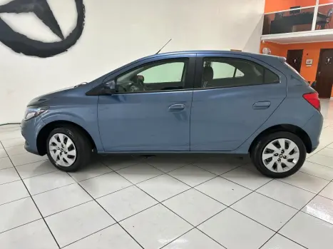 CHEVROLET Onix Hatch 1.4 4P FLEX LT, Foto 5